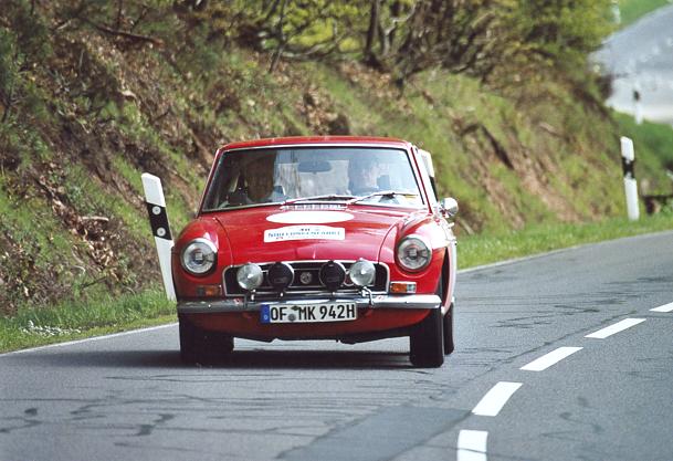 MG B GT