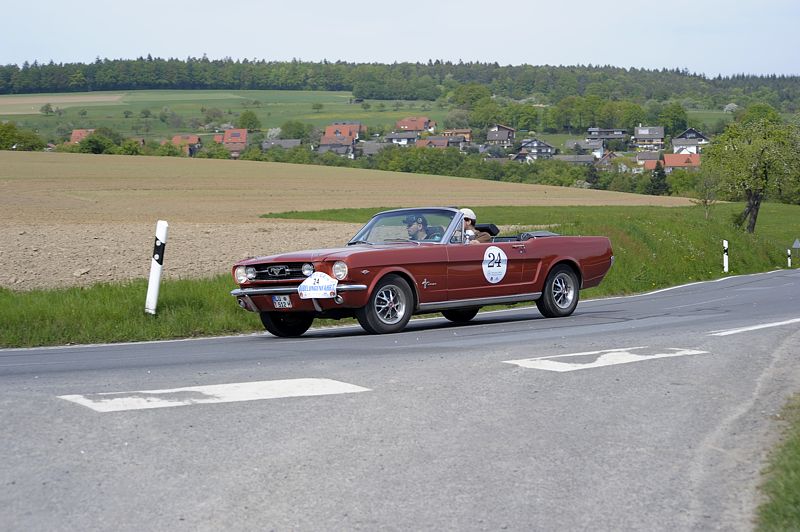FordMustang_24aR.jpg