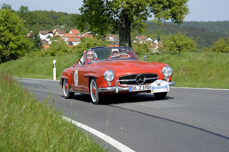 Mercedes_89aR.jpg