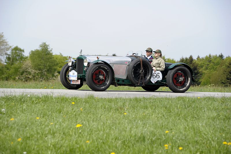 Alvis_66a.jpg