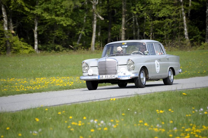 Mercedes_18a.jpg
