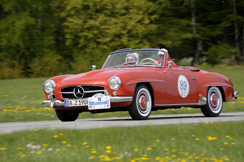 Mercedes_89a.jpg