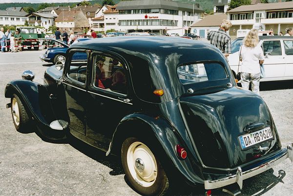 Citroenhinten.jpg