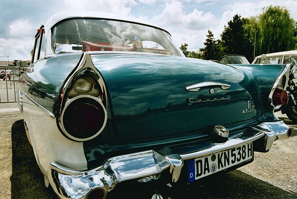FordTaunus.jpg