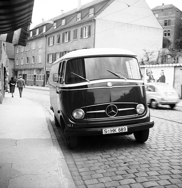 MercedesKleinbus.jpg