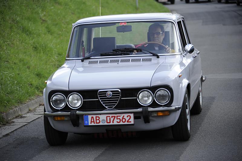 Alfa_Giuliab.jpg