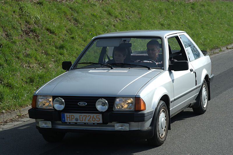 Escort_a.jpg