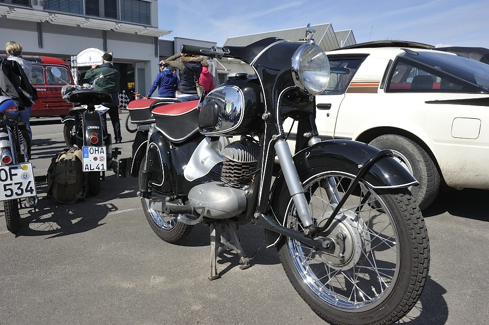 Osterglocken2015_04-03-2015_125_FUH9511.JPG