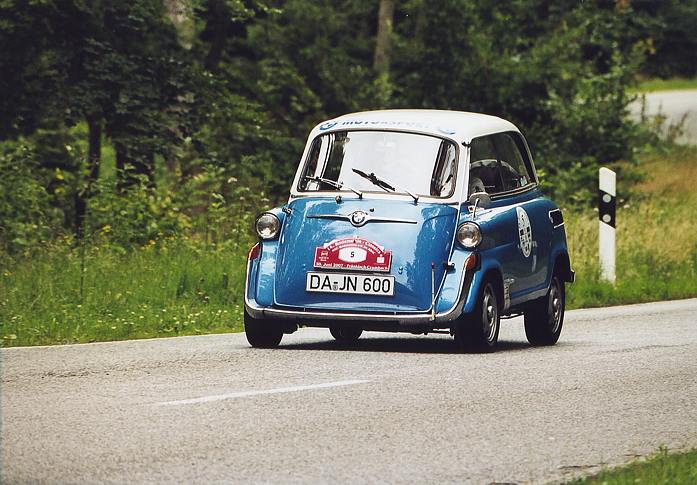 BMW600.jpg