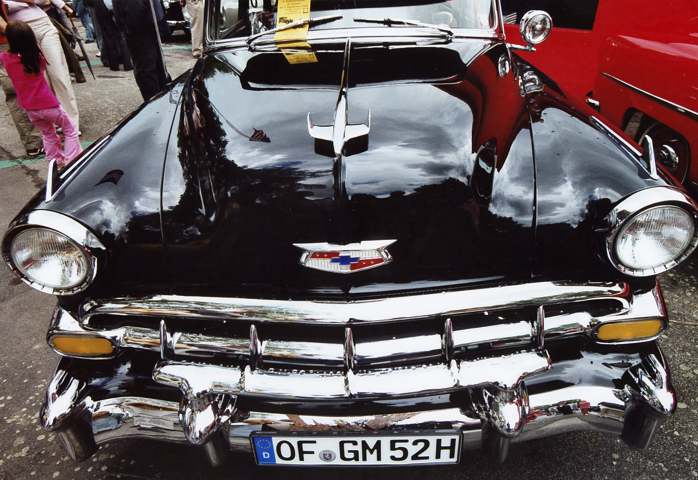 Chevroletschwarzvorn.jpg