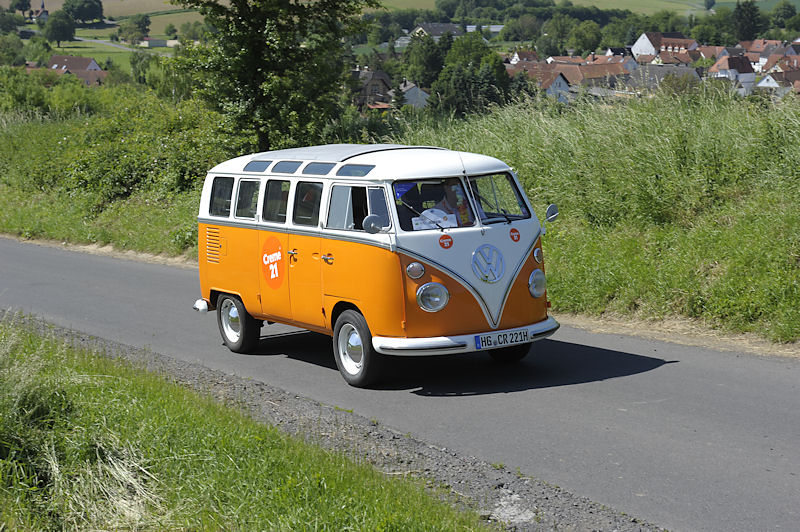 VWBus_a.jpg