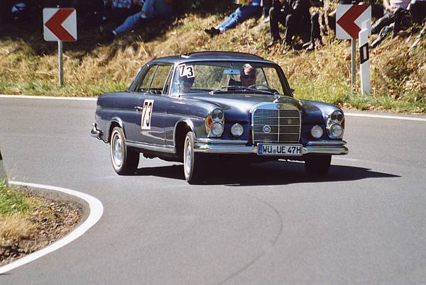 Mercedes 280