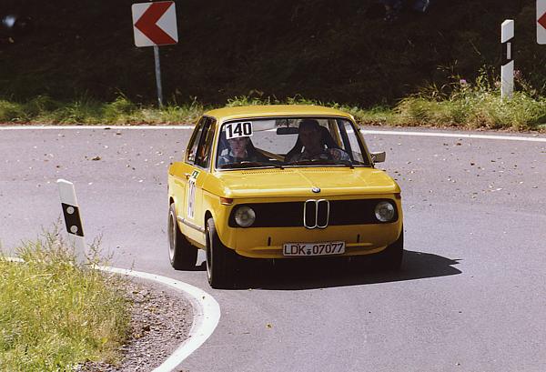 BMW 2002 140