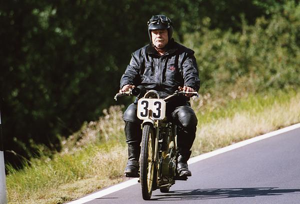 Matchless 33