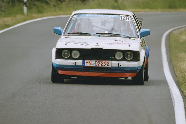 BMW_126a.jpg
