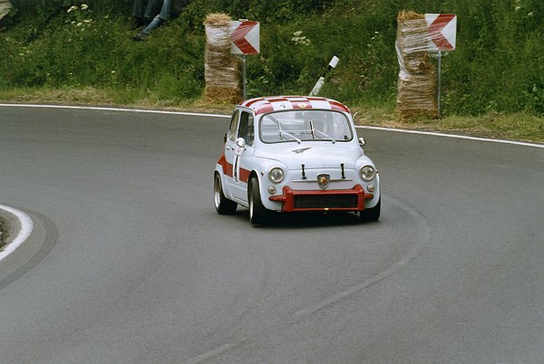 Abarth_4.jpg
