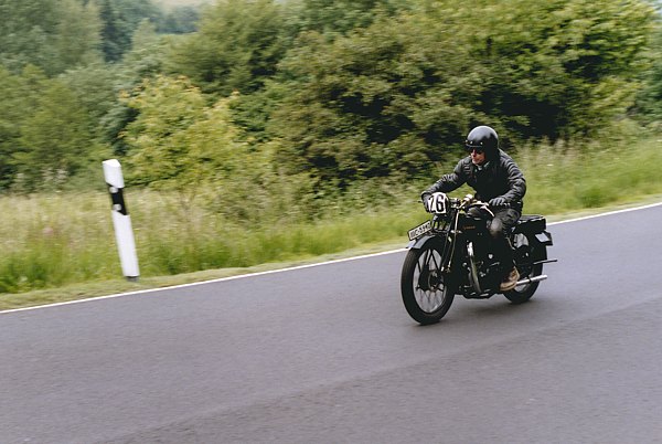 Standard_26.jpg