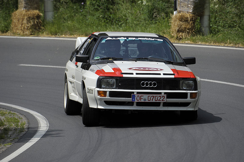 Audi_104b.jpg