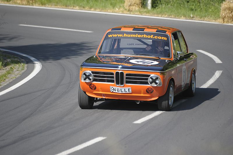 BMW_40a.jpg